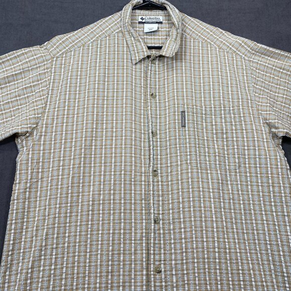 Columbia Mens XL Short-Sleeve Plaid Button-Up Shirt Beige & White 100% Cotton - Picture 3 of 12